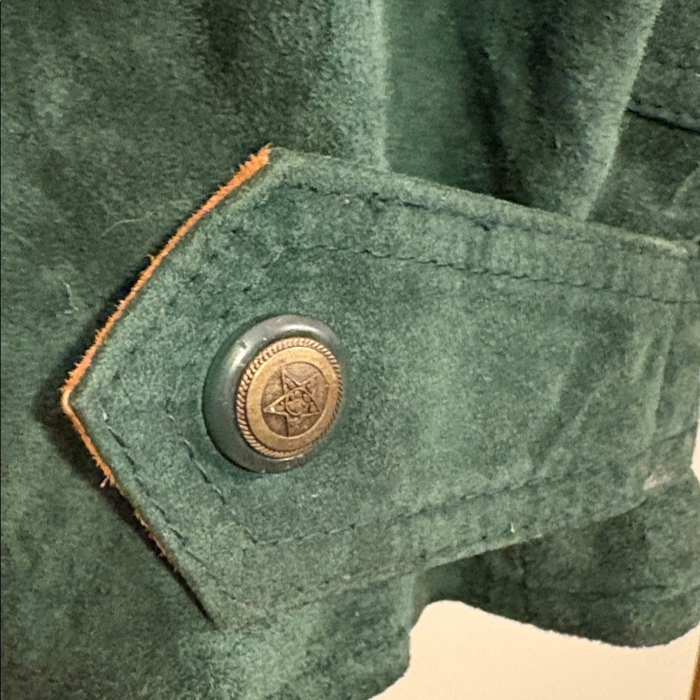 Vintage 1990s Dark Green Suede Jacket with Tan Accents Winter Fashion Coat 2X - Picture 15 of 17